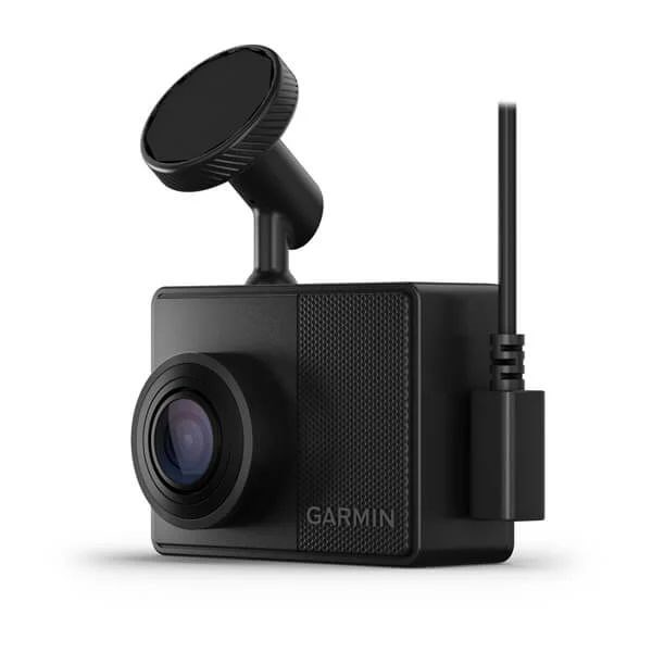 Автомобильный видеорегистратор Garmin Dash Cam 67w 010-02505-15