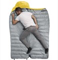 Мешок спальный Naturehike CW400 NH18C400-D с гусинным пухом, размер М, молния справа, желтый 1882